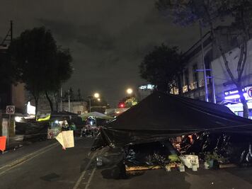 Maestros prevén pasar última noche de plantón en Bucareli