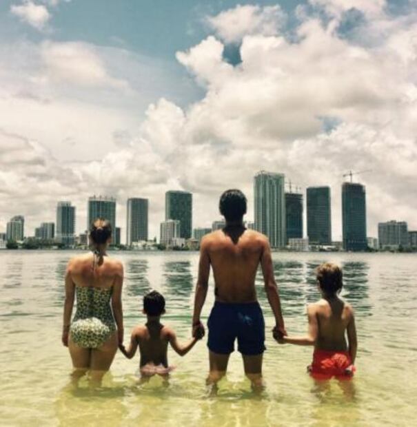 Ingrid Coronado se deja ver en traje de baño