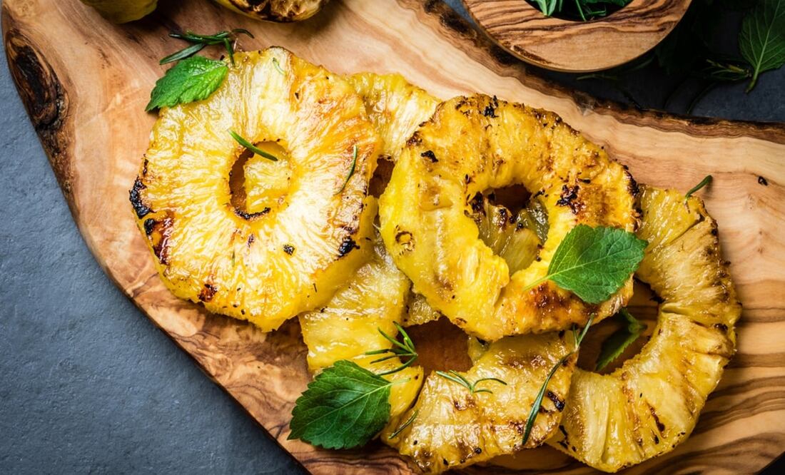 ¿Por qué se come piña cuando se tiene un plato de carne?