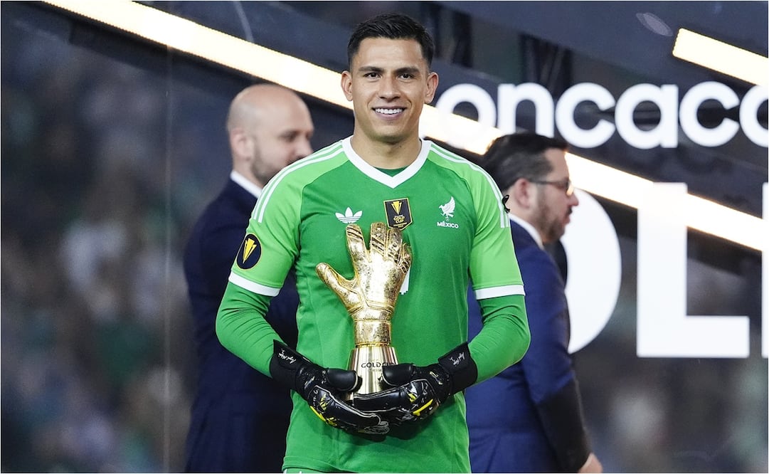 Luis Ángel Malagón fue reconocido como el mejor portero de la pasada Copa Oro 2025. FOTO: Imago7