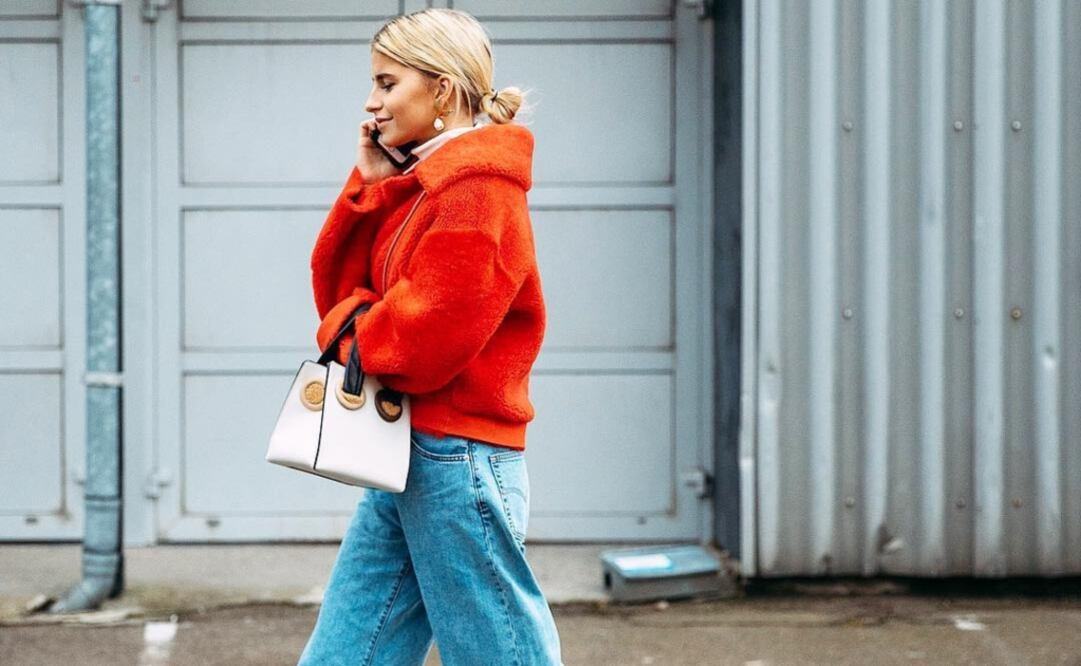 Deja los colores sobrios a un lado y combina colores llamativos en el otoño. Foto: Instagram foreign_denim