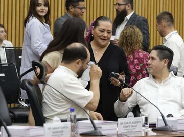 Representantes de oposición ante el INE reconocen reto de redefinirse, pero exigen diálogo con nuevo gobierno