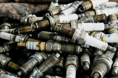 Cuándo se deben cambiar las bujías de un auto
