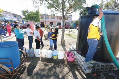 Sigue el desabasto de agua en Nezahualcóyotl