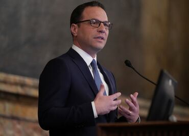 Policía busca al autor de "incendio provocado" en residencia de gobernador de Pennsylvania; ofrecen 10 mil dólares de recompensa