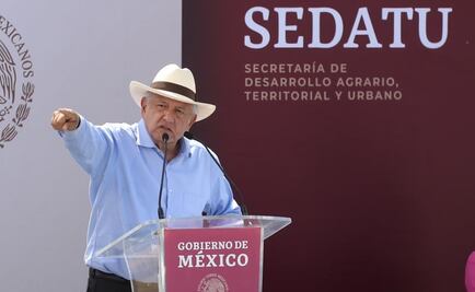 CNTE está en su derecho a manifestarse, dice AMLO por bloqueo en Congreso