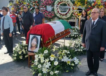 Rinden homenaje a alcaldesa asesinada