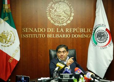 Barbosa anuncia su apoyo a AMLO en 2018