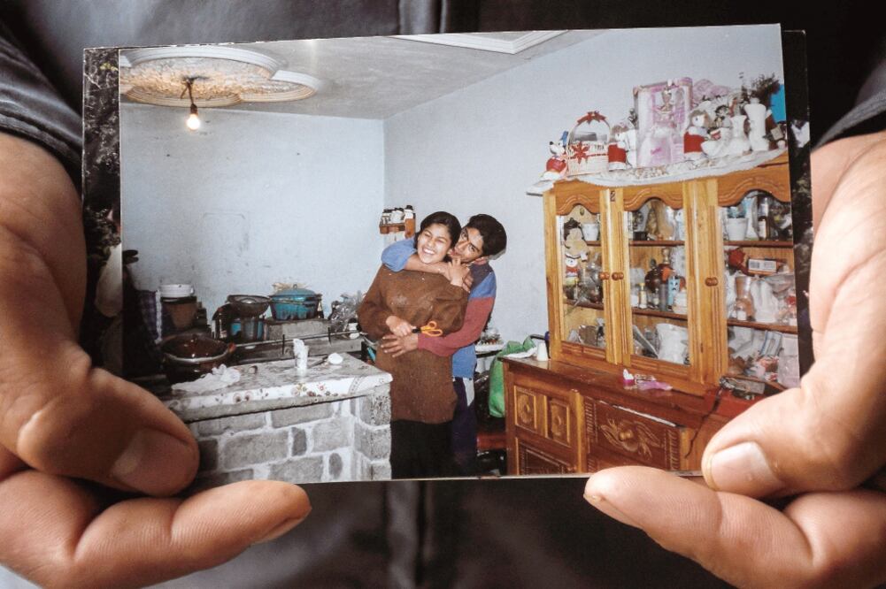 David se robó a Marlén en una ocasión en que sus suegros fueron a una visita religiosa en el Estado de México. La madre de la joven dice que aún lamenta el día en que decidieron ir a ver el Santuario del Señor de Chalma (ALONSO ROMERO)