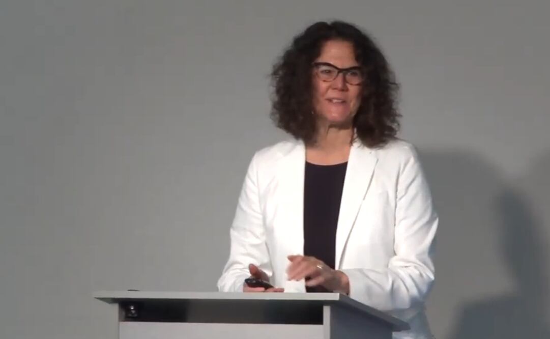 Mónica Olvera de la Cruz egresó de la UNAM y es doctora por la Universidad de Cambridge. Foto: Captura YouTube TheIHMC