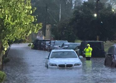 Lluvia causa afectaciones en tres municipios del Edomex; reportan inundaciones y retraso en servicio de transporte público