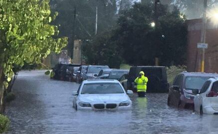 Lluvia causa afectaciones en tres municipios del Edomex; reportan inundaciones y retraso en servicio de transporte público