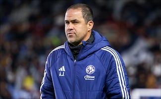 André Jardine lanza mensaje contra el arbitraje y espera que "sus jefes hablen al respecto"