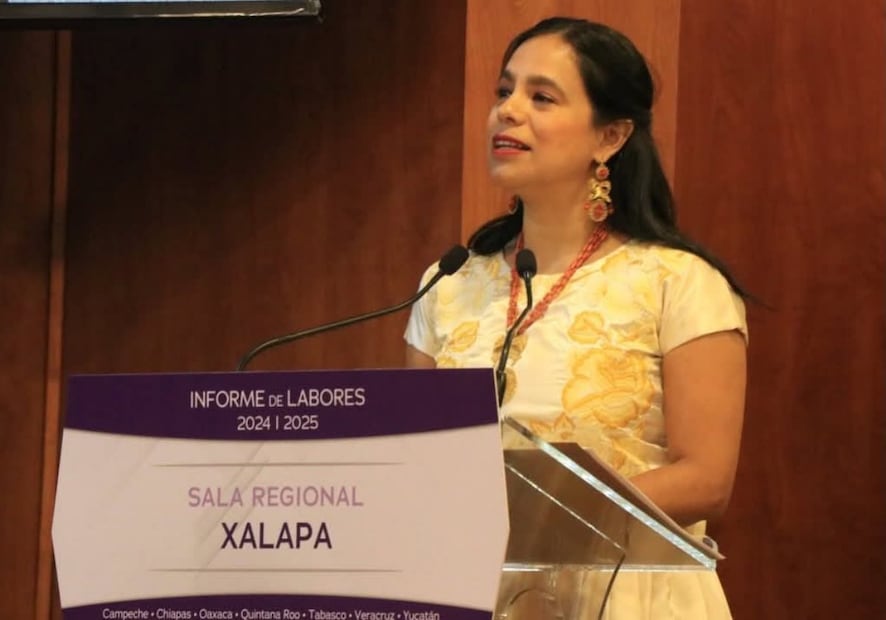 Roselia Bustillo Marín, magistrada presidenta de la Sala Regional Xalapa, rinde su Primer Informe de Labores. Foto: Especial