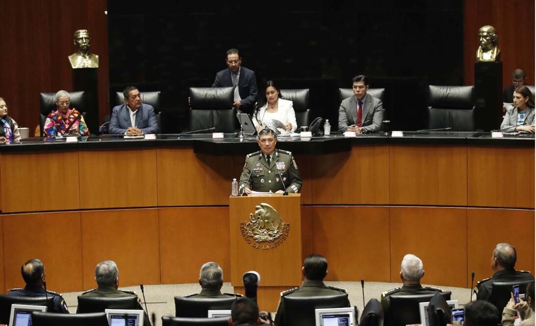 El titular de la Sedena, Luis Cresencio Sandoval, afirmó que ante situaciones cómo está, hoy más que nunca nuestro país demanda la suma de esfuerzos de gobiernos, instituciones y sociedad. Foto: especial