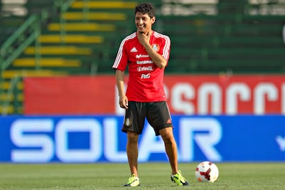 Ángel Reyna regresa a Primera con la mira puesta en el Tricolor