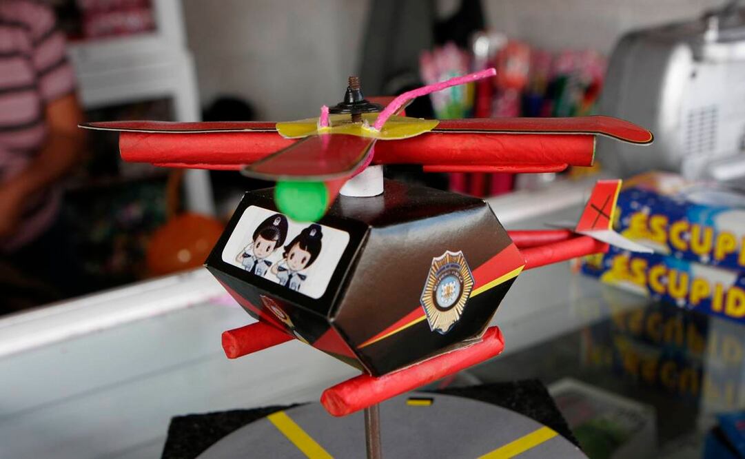 Explotan cohetes. Foto: Archivo/ EL UNIVERSAL.