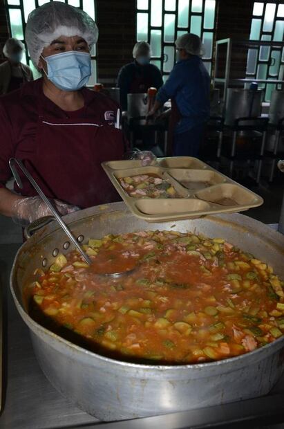 Será la cena del 24 y el 31 de diciembre para los 34 mil 700 internos FOTO: Especial/ EL UNIVERSAL/