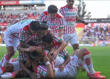 Necaxa consigue la victoria y frena a los Tigres de Miguel Herrera