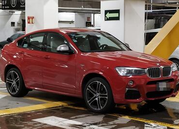 Diputado de Morena se traslada en camioneta BMW; "ya es muy vieja y está en mi declaración", dice