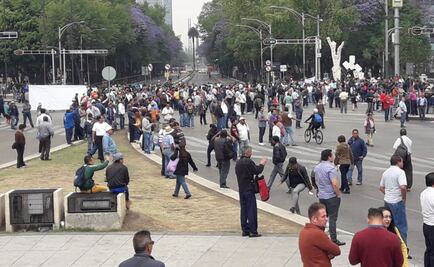 Bloquean manifestantes Reforma e Insurgentes