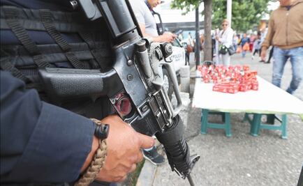 Police officers collude with local cartel in Mexico City