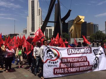 Campesinos protestarán frente a dependencias federales