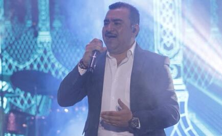 Entre lágrimas, vocalista del Conjunto Primavera se queda sin voz y recibe aplausos 