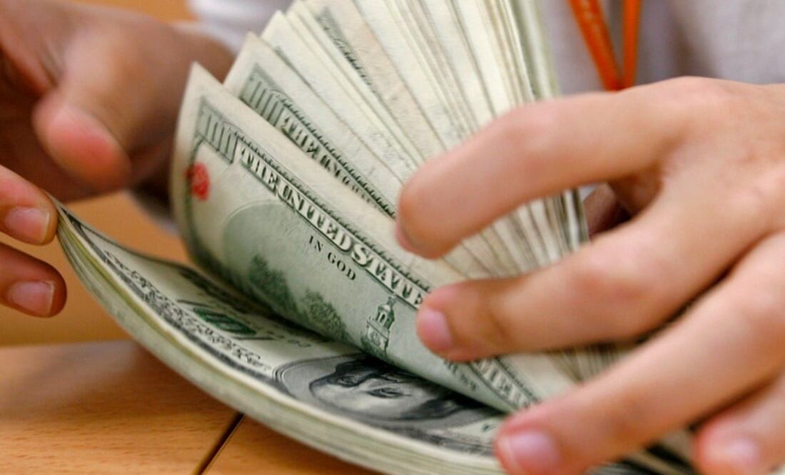 El peso cierra en su mejor nivel desde el 9 de noviembre