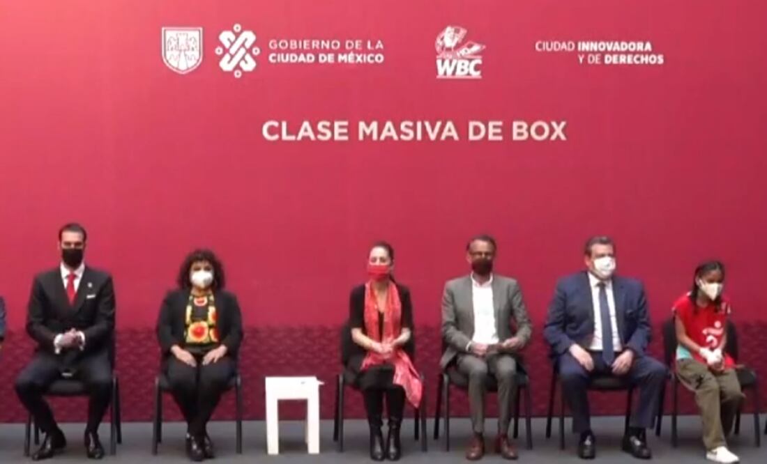 Habrá clase masiva de box en el Zócalo CDMX