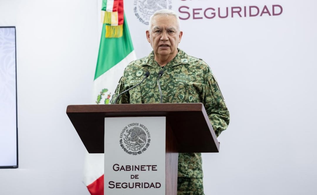 Ricardo Trevilla Trejo, secretario de la Defensa Nacional, en conferencia de prensa del Gabinete de Seguridad este lunes 11 de enero de 2026. Foto: Hugo Salvador/ EL UNIVERSAL