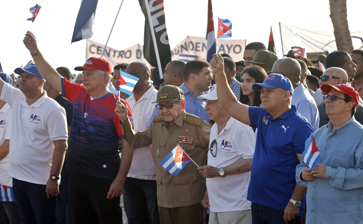 Trump ordena nuevas sanciones contra Cuba y amenaza con "tomar el control" de la isla — image 2