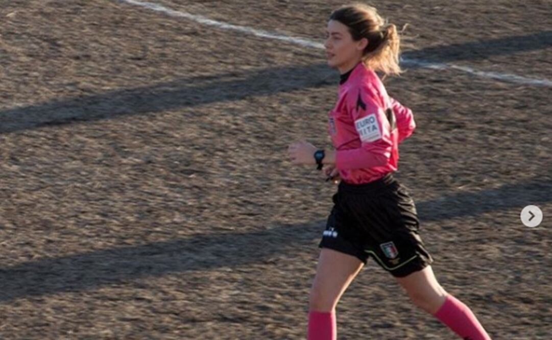 Giulia Aurora Nicastro, árbitra italiana. FOTO: Instagram - nicastro.giulia