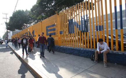 Funcionarios de la UNAM no pueden entrar a Prepa 9 y se frustra mesa