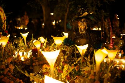 Purépechas rinden culto a la muerte
