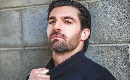 Por poco atropellan a Osvaldo de León  