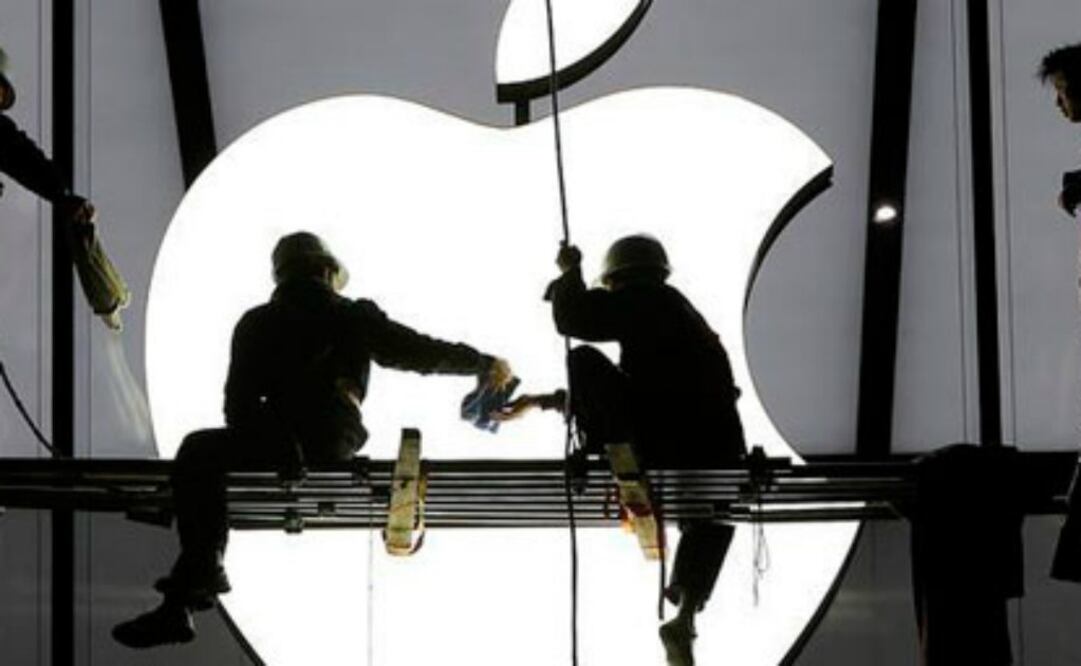 El jefe del gabinete y principal vocero de Abe, Yoshihide Suga, dijo en una conferencia de prensa que Cook confirmó que Apple completará en diciembre la construcción de un sitio en Yokohama