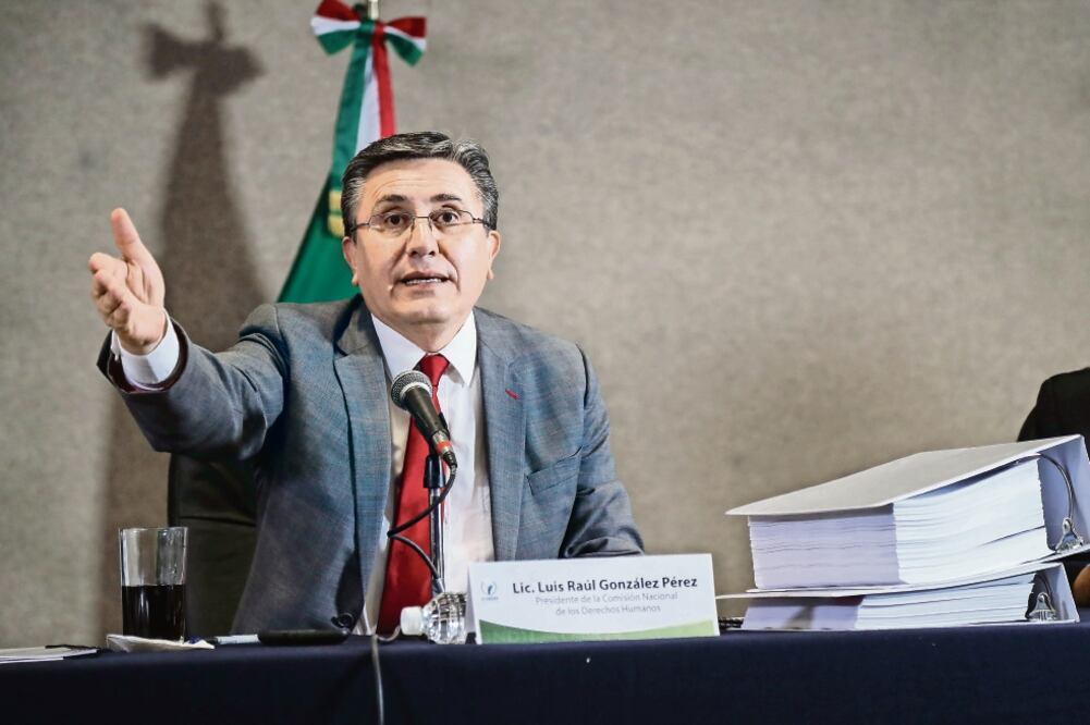 El ómbudsman nacional, Luis Raúl González Pérez, presentó una acción de inconstitucionalidad contra la Ley del Derecho de Réplica (GERMÁN ESPINOSA. EL UNIVERSAL)