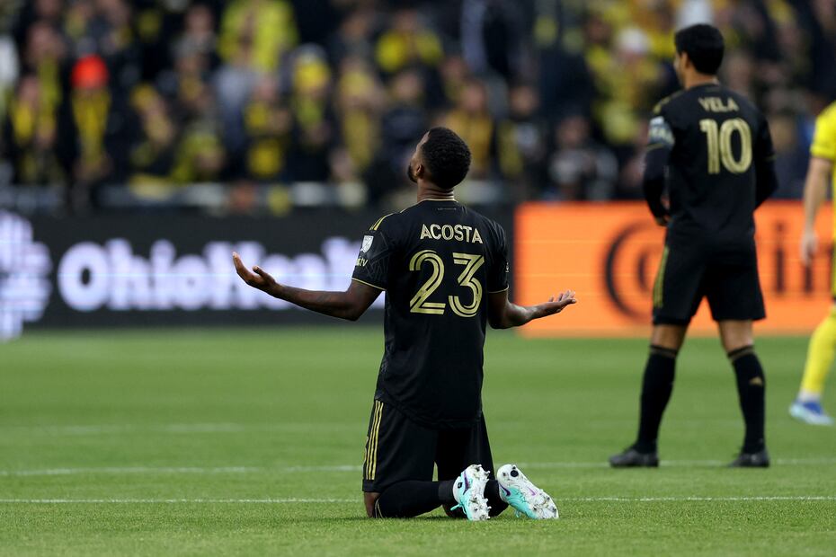 Acosta y Vela durante la final de la MLS - Foto: AFP