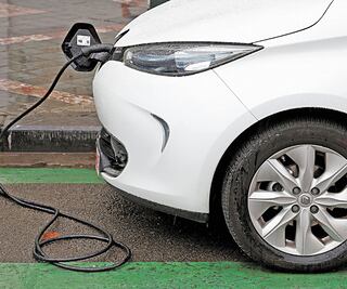 Preocupa la llegada de autos eléctricos usados