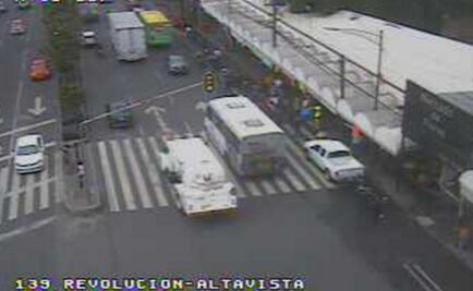 Comerciantes retiran bloqueo en Avenida Revolución