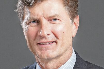 Desfile del Día de Muertos enfrenta a gobiernos