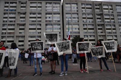 Minuto a minuto de la marcha por 50 años del 2 de octubre