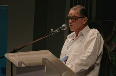 Piden a los jóvenes no ser "ambientalistas de internet" 