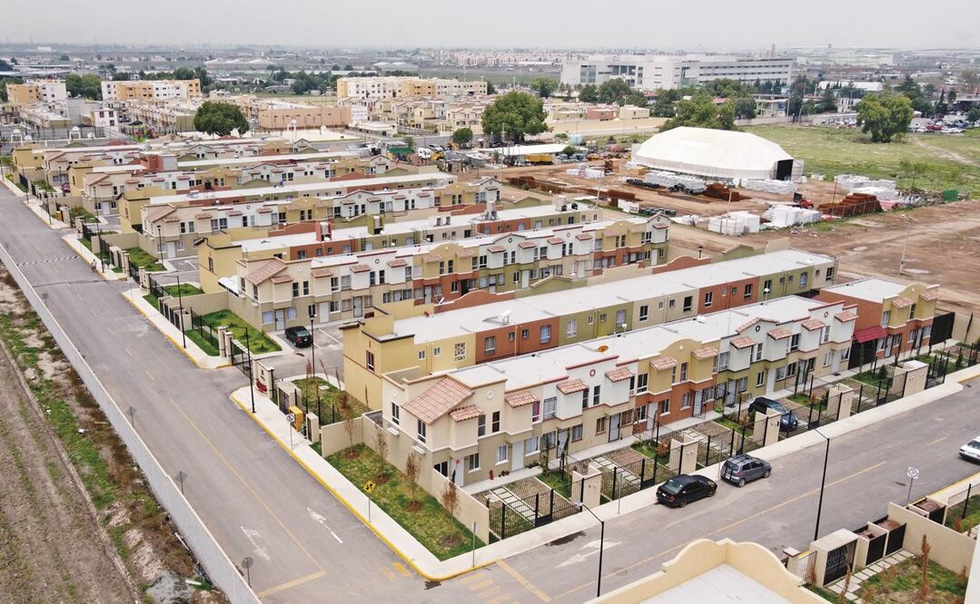 En el tiempo de construcción del aeropuerto se han desarrollado casas que rentan entre seis y ocho trabajadores, pero no cuentan con los servicios necesarios, como gas. Foto: DIEGO PRADO. EL UNIVERSAL