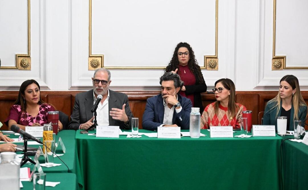 En reunión de trabajo con los integrantes de la Junta de Coordinación Política (Jucopo) del Congreso local, el abogado explicó las etapas que ha tenido este proceso. Foto: Especial