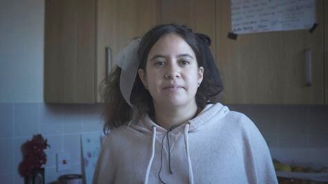 "El día que solo tengo un trabajo lo considero mi día libre": la madre soltera que necesita 5 trabajos para sobrevivir