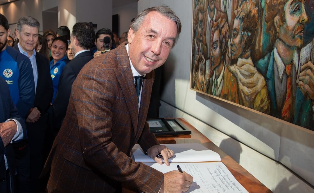 La Bolsa Mexicana de Valores (BMV) dio el timbrazo de arranque de operaciones del primer equipo de futbol en el país que cotizará en la bolsa a partir de este martes: las Águilas del América. Foto: Especial.