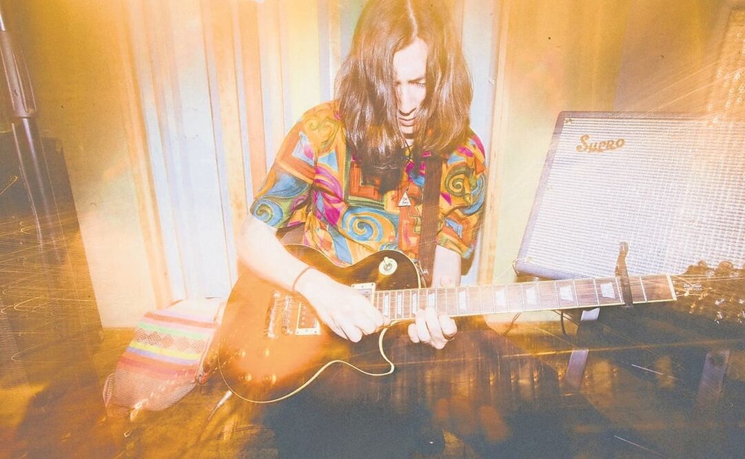 El músico, quien lanza su disco Aroma a nostalgia, se presentará en el Vive Latino. Foto: Cortesía