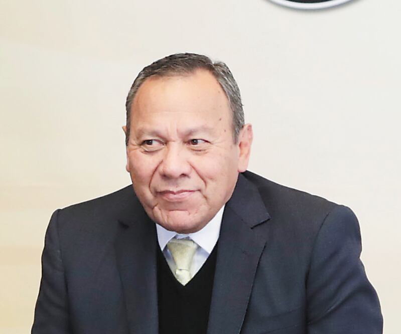 Entregan en el PRD el “Chapulín de Oro”